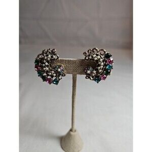 Vintage clip on earrings